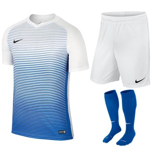 Nike Voetbaltenues | Voetbalshirts zelf ontwerpen