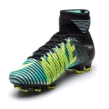 Nike Voetbalschoenen Dames 2017